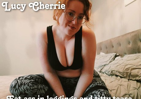 コスプレ フェムボーイ オンリーファンズ 無料ポルノ 写真