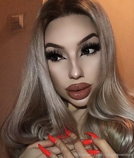 charlotteventura HDポルノスター 写真