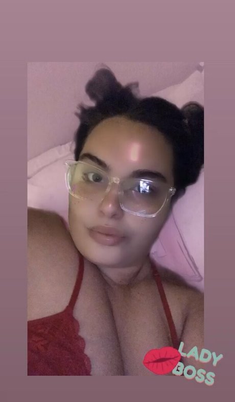 jenniebooty87 profile image