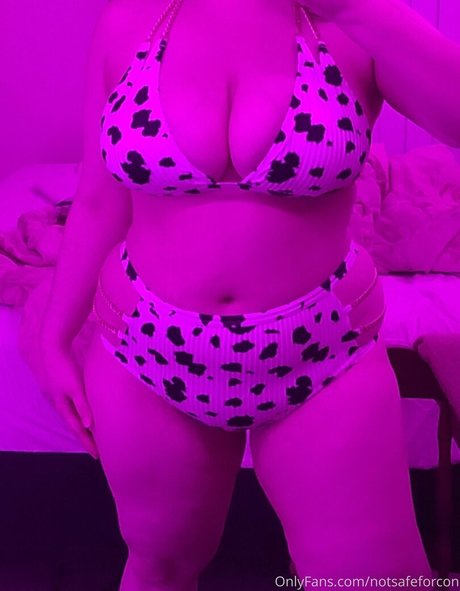 プリンセスアジアンOnlyFans アート裸 アーカイブ