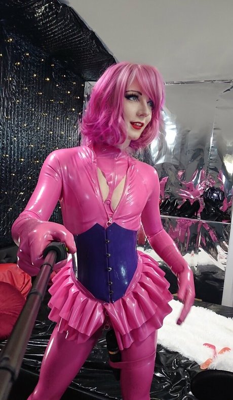 latexirime トップ女優 写真