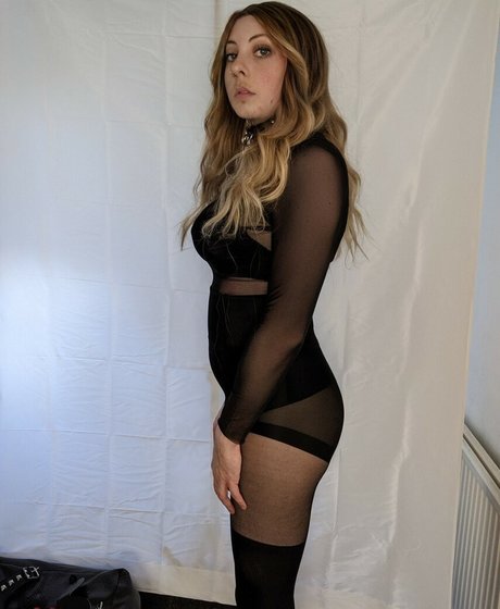 ponycd ポルノスター 可愛い 写真