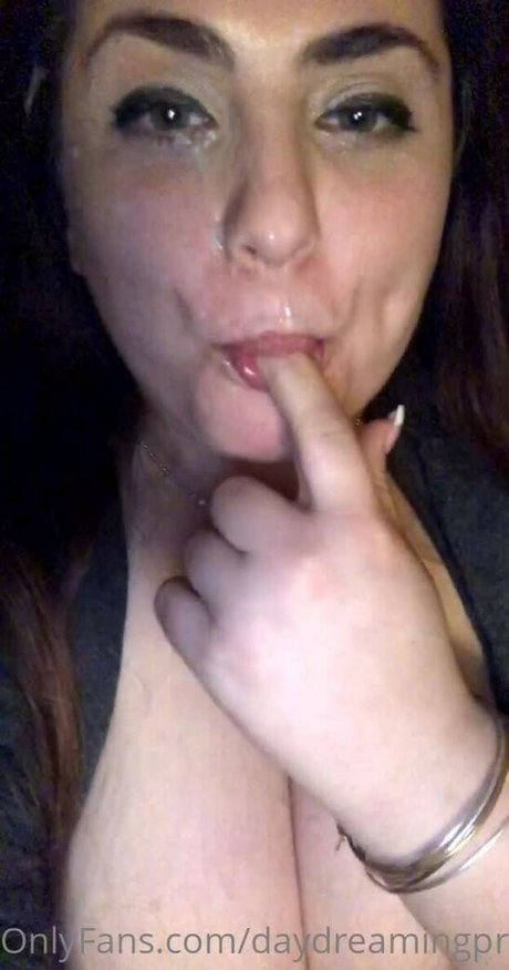 女子高生OnlyFans 無料ヌード 写真