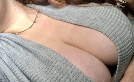 daydreamingprisoner252 ホットなモデル 画像