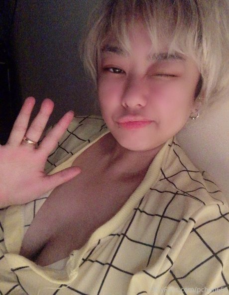 Pchan 666 セクシーモデル 写真