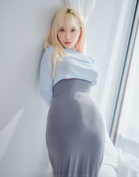 ぽっちゃりブロンドOnlyFans 限定 写真