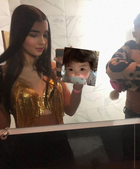 ガレガオンリーファンズ ヌード アーカイブ