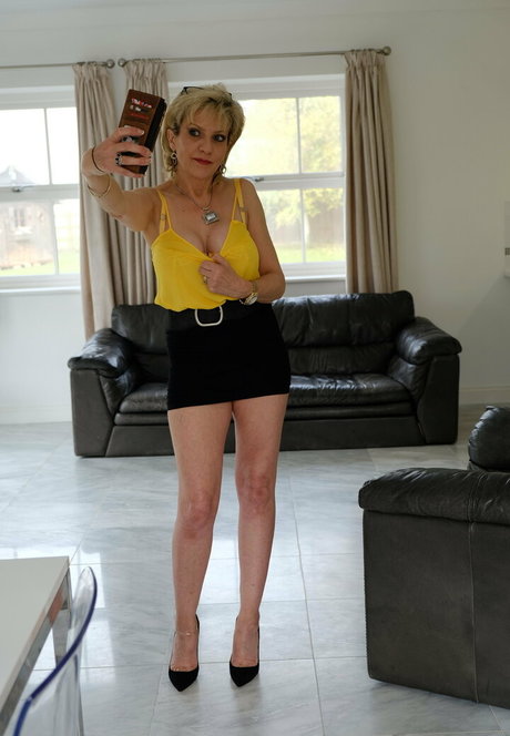 ブロンドオンリーファン 無料セクシー 写真