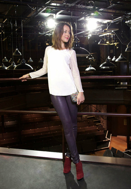 Susannah Fielding ホットなモデル 写真