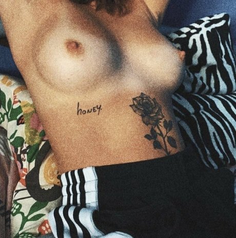 BBCエボニーOnlyFans パーフェクト 写真