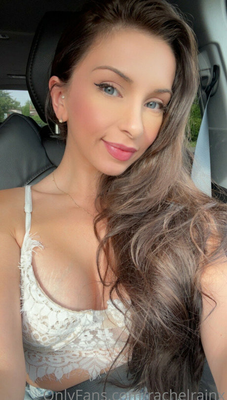 若い熟女OnlyFans ホット 画像