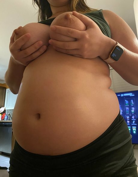 毛深い妊婦OnlyFans 無料ヌード 画像