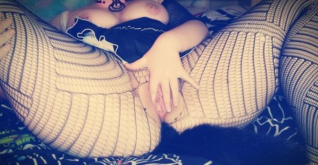 shylohnova 無料スター 写真