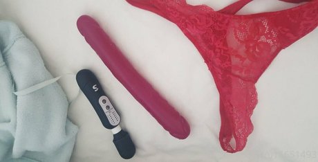 ゲイのラフなOnlyFans 可愛い 画像