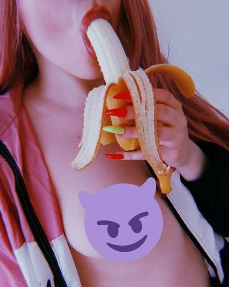 痩せたブロンドのOnlyFans ホットセックス 画像