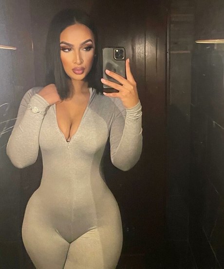 主観視点のアジア人OnlyFans 無料ポルノ 写真