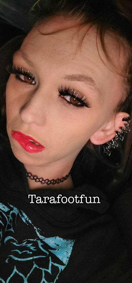 Tarafootfun ポルノ女優 ギャラリー