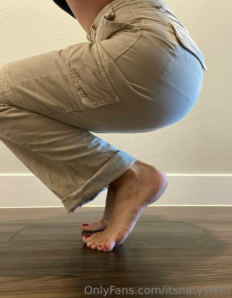 Itsnatysfeet ポルノスター セクシー ギャラリー