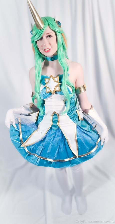 emswaifu 美しいスター ギャラリー