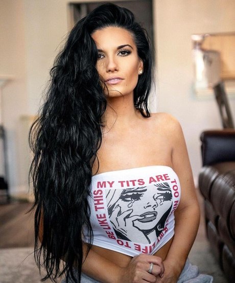 肉厚熟女OnlyFans ホットポルノ 写真