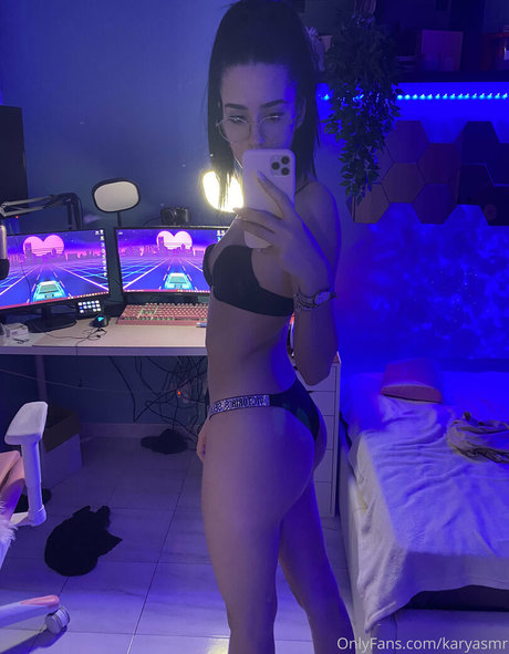 アマチュアアジア人OnlyFans アダルト ギャラリー