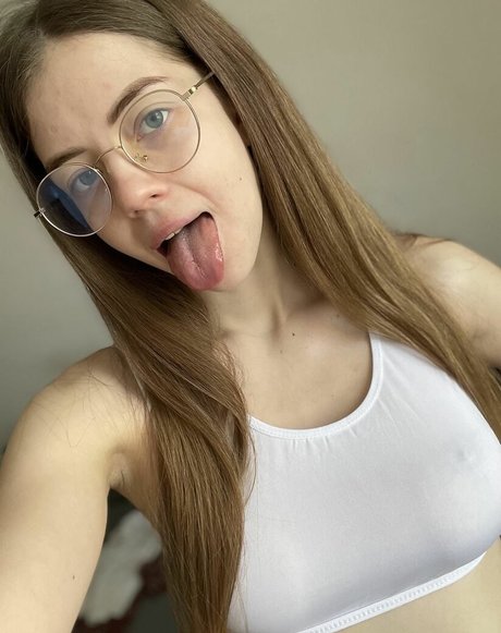 フラットオンリーファン セクシーヌード 写真