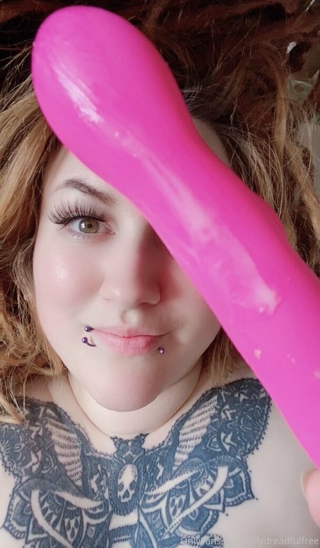 lollydreadfulfree ポルノスター ヌード 写真