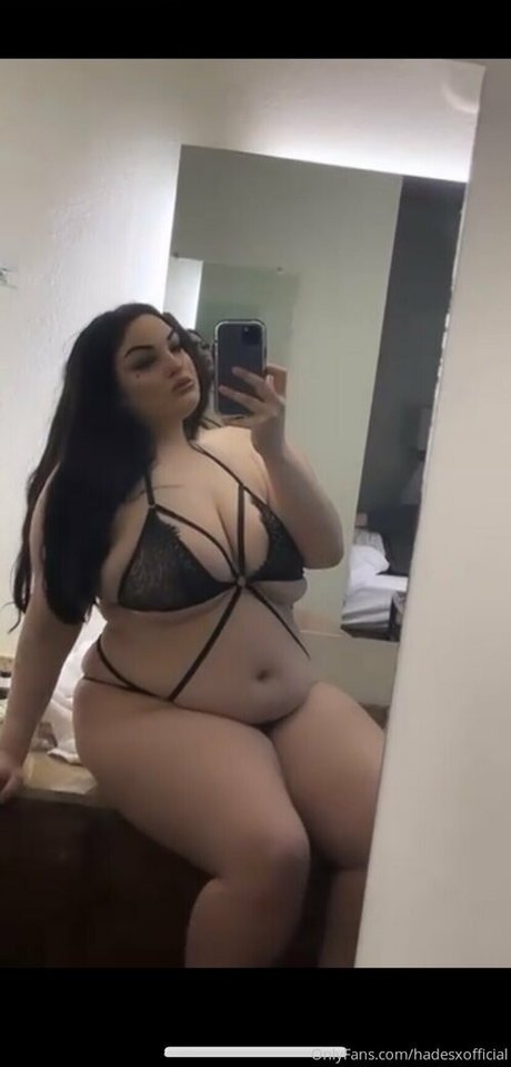 スリムな熟女OnlyFans 美しい 写真