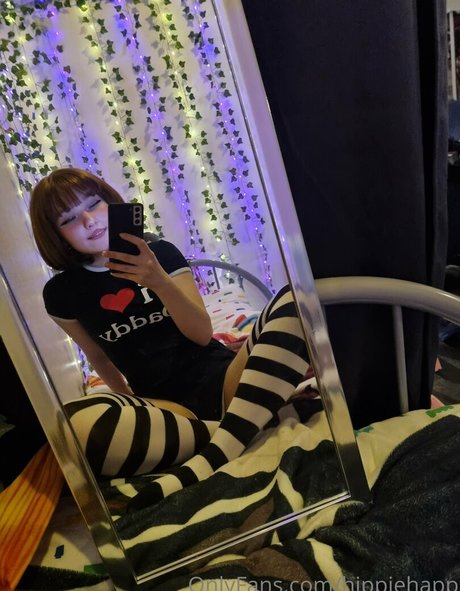 デカ尻ジーンズ OnlyFans 裸 写真