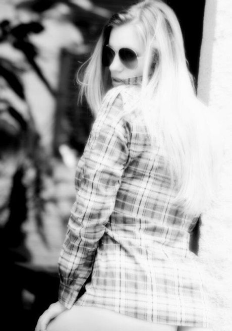 かわいい巨乳OnlyFans ホットヌード 写真