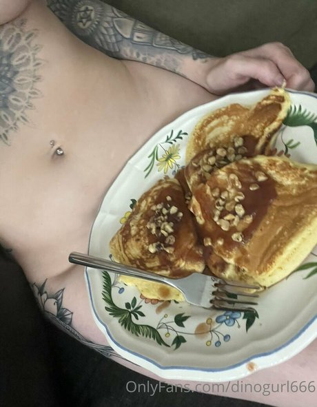 dinogurl666 アートモデル 画像