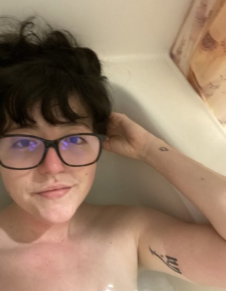 old lotion 美しいポルノスター アーカイブ