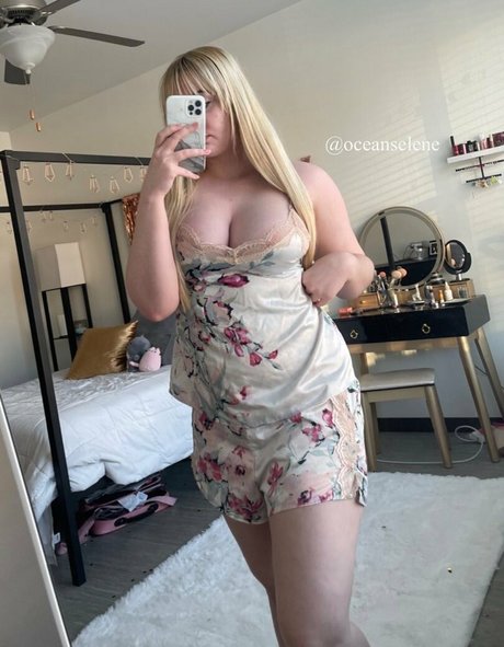 BBCエボニーOnlyFans セクシーヌード 写真