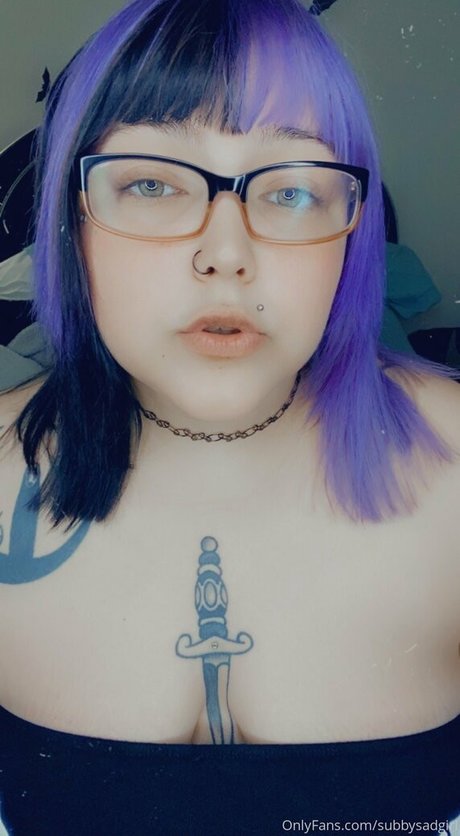 ニューハーフ 熟女 OnlyFans ポルノ 画像