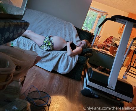 PawgトランスOnlyFans 無料 画像