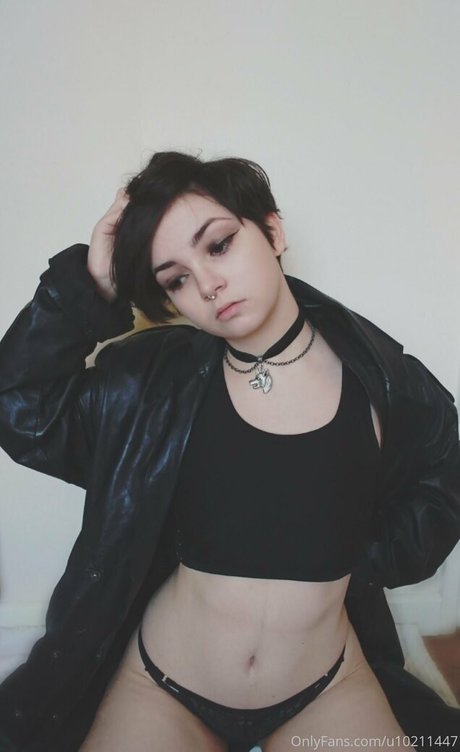 luciuskitten アートモデル ギャラリー