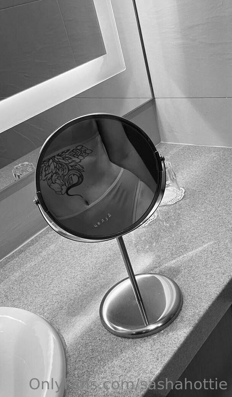 sashahottie 完璧な女優 写真