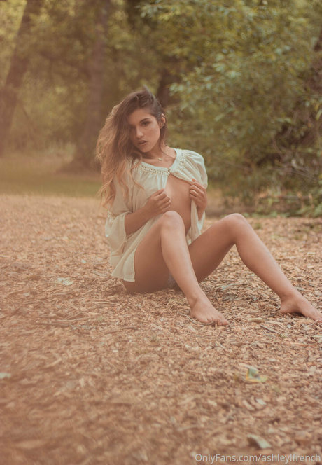 ashleylfrench ポルノスター 裸 アーカイブ