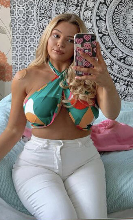 女子高生OnlyFans 無料セクシー 写真