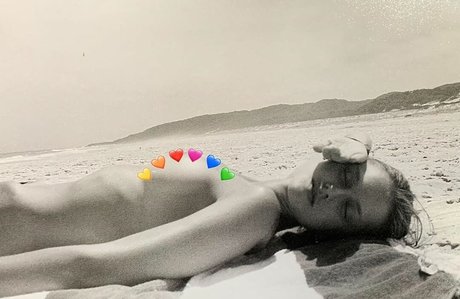 美しいアジアのOnlyFans 無料セクシー 画像