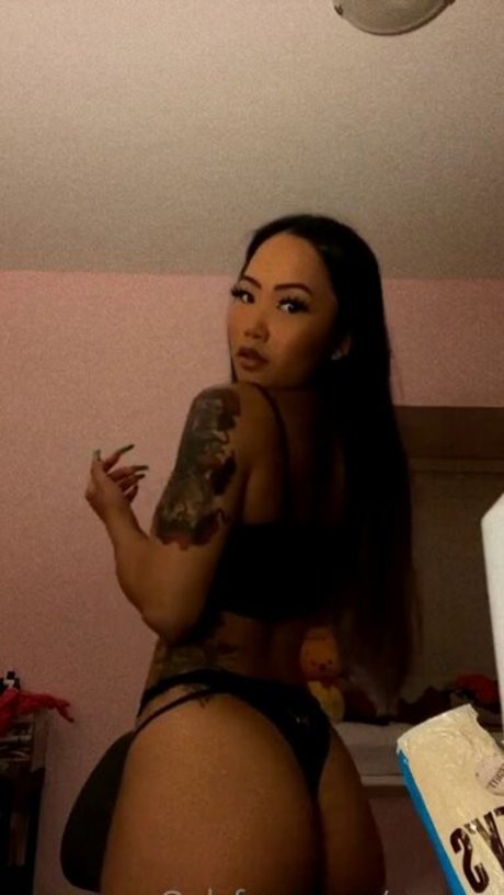 Ovnezz 完璧なモデル 写真