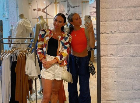 イギリス人熟女OnlyFans 無料裸 写真