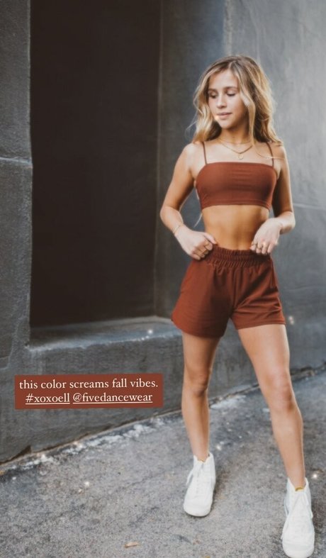 Ella Horan スターセックス アーカイブ