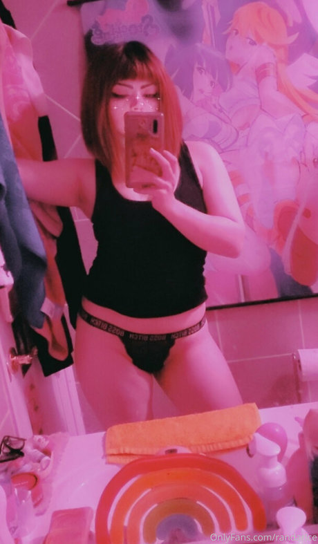 デカ尻ジーンズ OnlyFans 美しい 画像