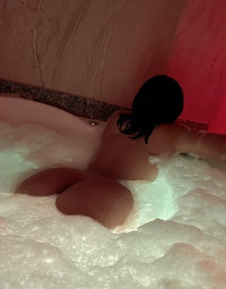 裸のプリンセスOnlyFans セクシーヌード ギャラリー