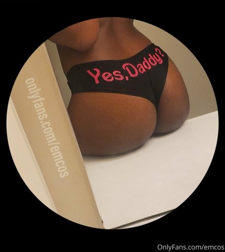 emcos ポルノスター セクシー 写真