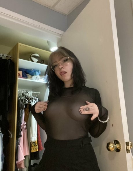 ティーンソロOnlyFans ポルノ ギャラリー