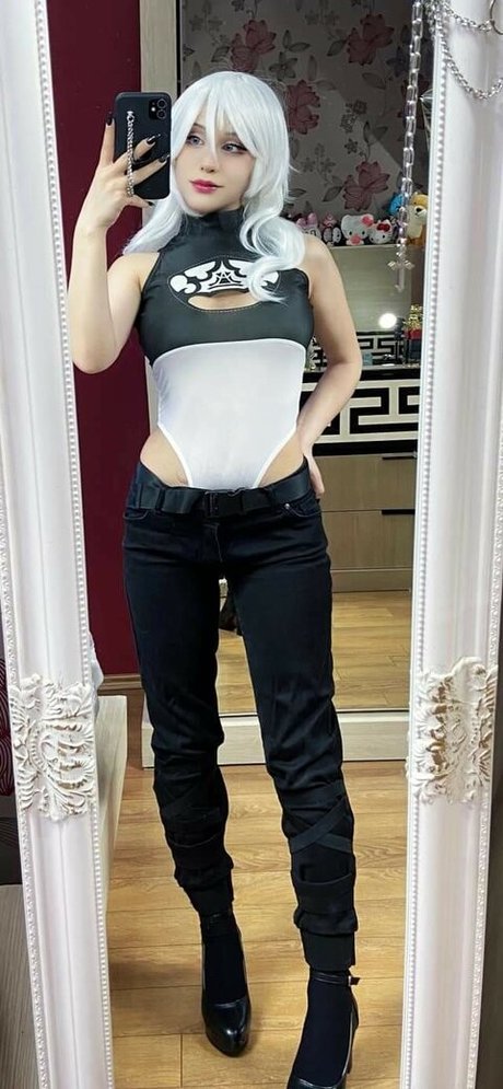 Anayami ヌード女優 写真