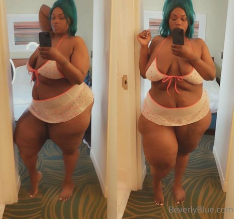 アマチュア潮吹きOnlyFans 美しいxxx 写真