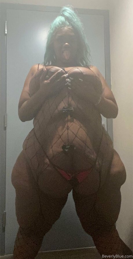 小柄なBBC OnlyFans 美しいxxx 画像